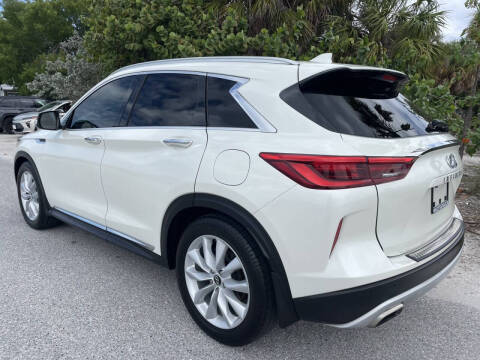 2019 Infiniti QX50 Essential
