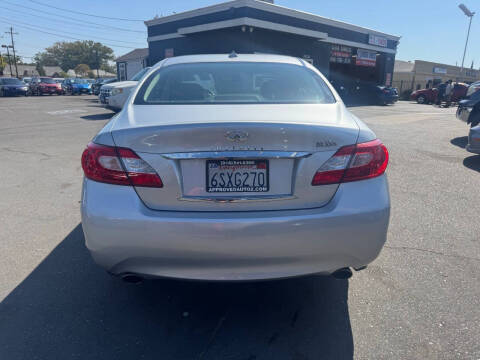 2012 Infiniti M35h