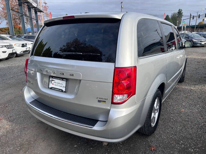 2012 Dodge Grand Caravan Crew