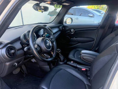 2019 MINI Hardtop 4 Door Cooper