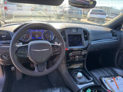 2023 Chrysler 300 S V6