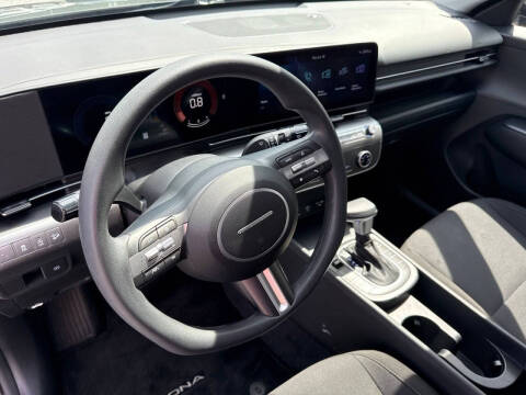 2025 Hyundai Kona SE