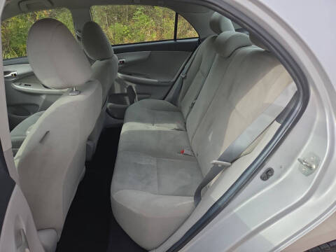 2012 Toyota Corolla LE