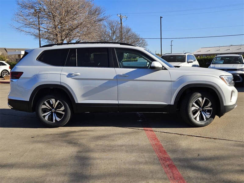 2026 Volkswagen Atlas SE