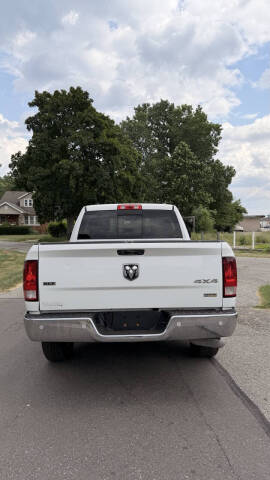 2018 RAM 1500 SLT