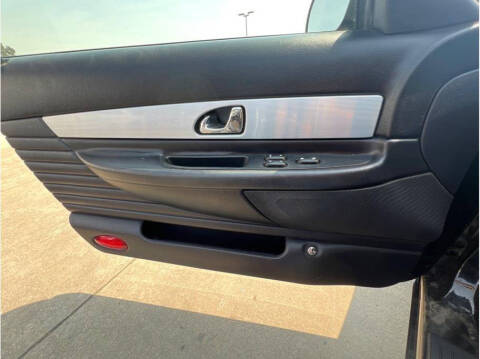 2004 Ford Thunderbird Deluxe