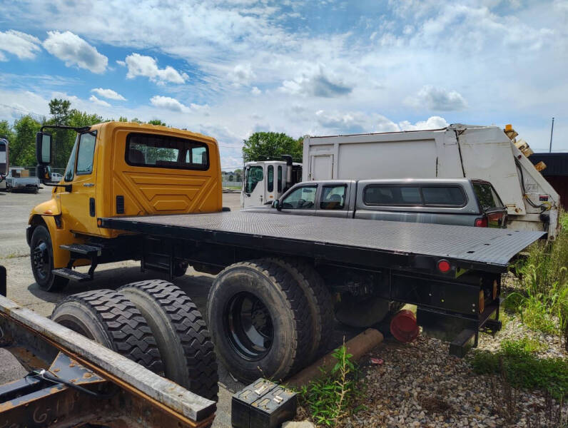 2011 International MA065