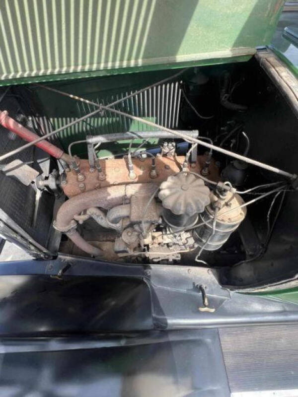 1927 Studebaker Starlight