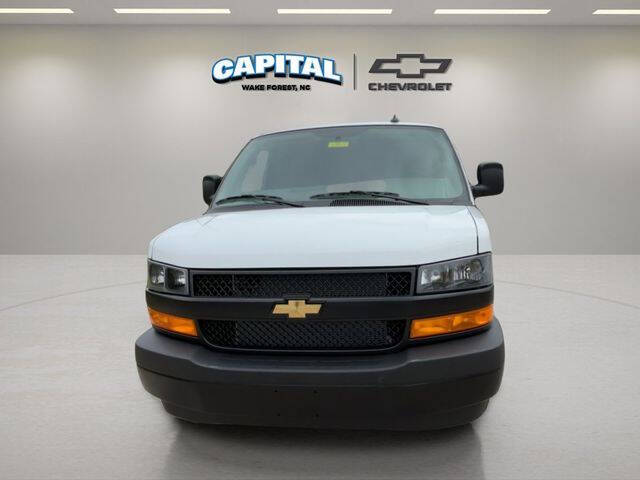 2025 Chevrolet Express 2500