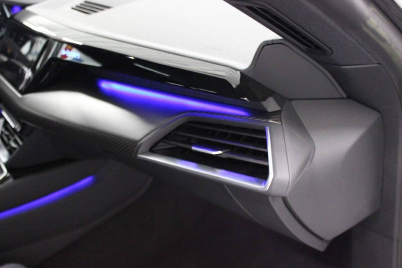 2023 Audi e-tron GT quattro Premium Plus