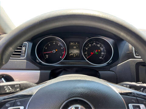 2016 Volkswagen Jetta