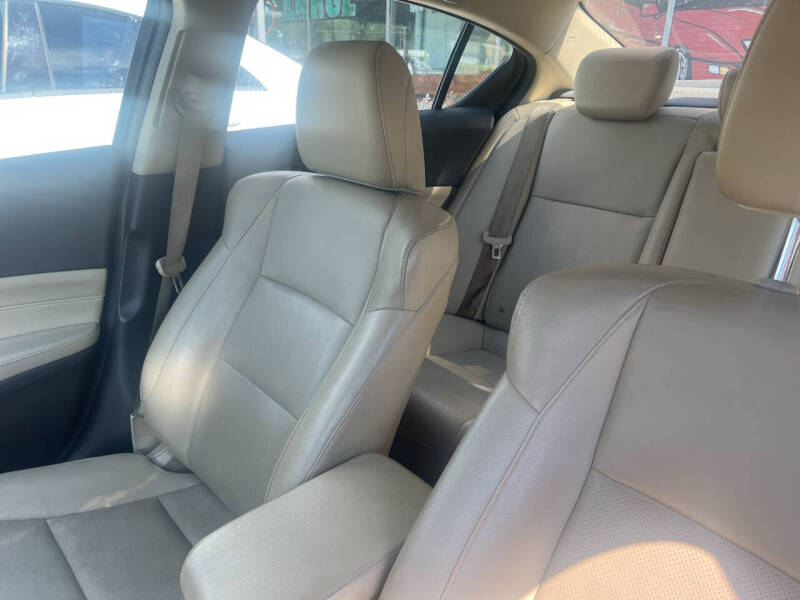 2016 Acura ILX w/Tech