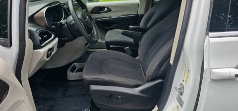 2017 Chrysler Pacifica Touring