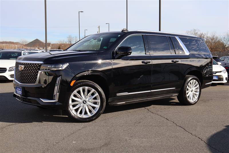 2024 Cadillac Escalade ESV Luxury