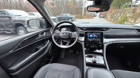 2021 Jeep Grand Cherokee L Laredo