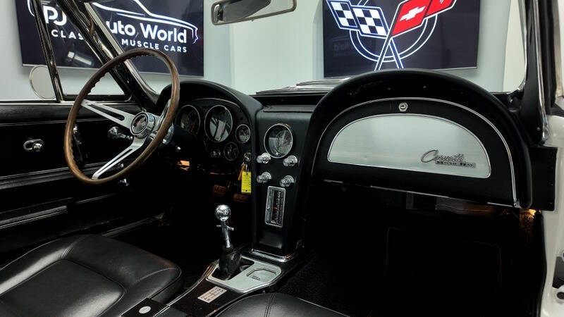1965 Chevrolet Corvette 63