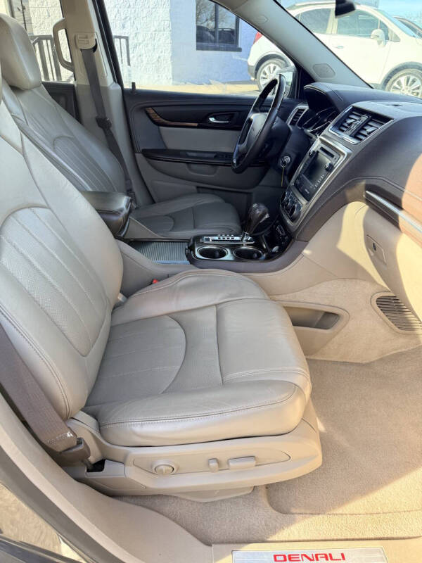 2013 GMC Acadia Denali