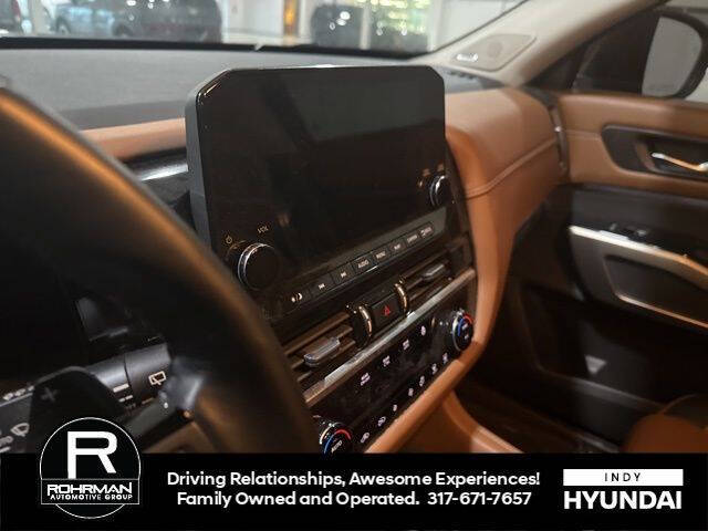 2023 Nissan Pathfinder Platinum