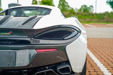 2017 McLaren 570S