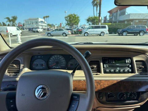 2005 Mercury Grand Marquis GS