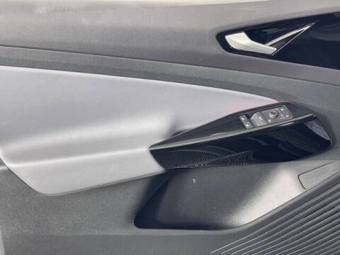 2022 Volkswagen ID.4 Pro