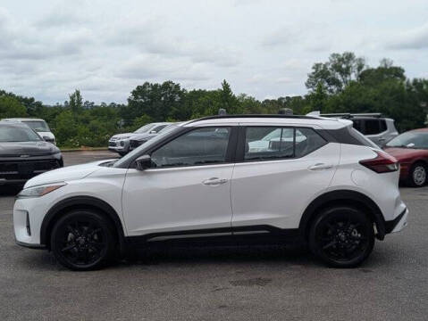 2024 Nissan Kicks SR