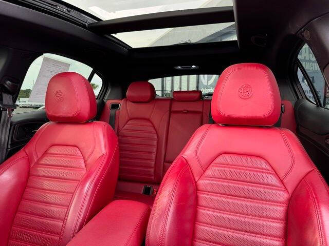 2022 Alfa Romeo Stelvio Veloce