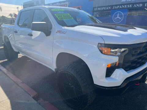 2024 Chevrolet Silverado 1500 Custom Trail Boss