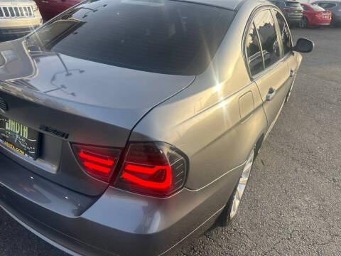 2011 BMW 3 Series 328i xDrive