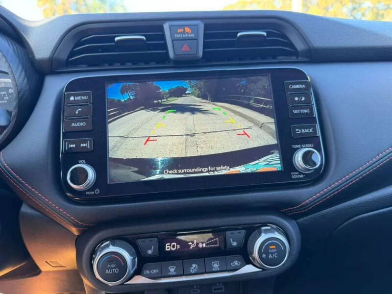 2024 Nissan Versa SR