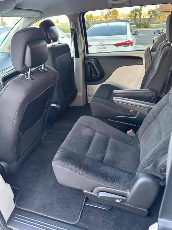 2019 Dodge Grand Caravan SE