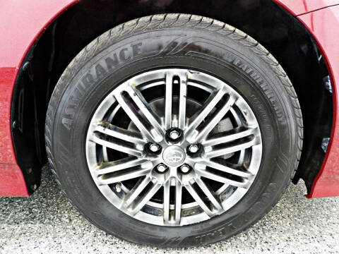 2016 Toyota Prius Three