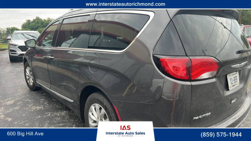 2018 Chrysler Pacifica Touring L