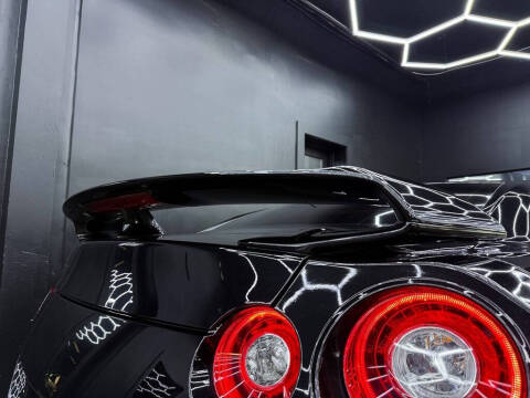 2017 Nissan GT-R Premium