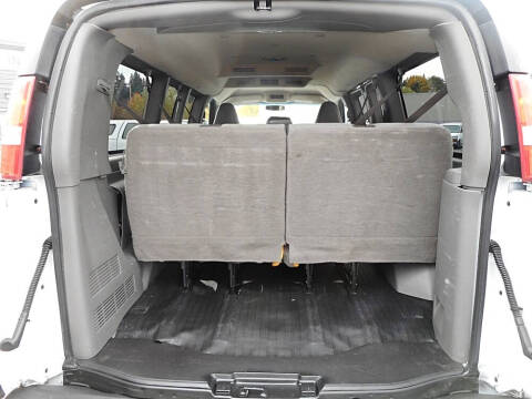 2017 Chevrolet Express LS 2500