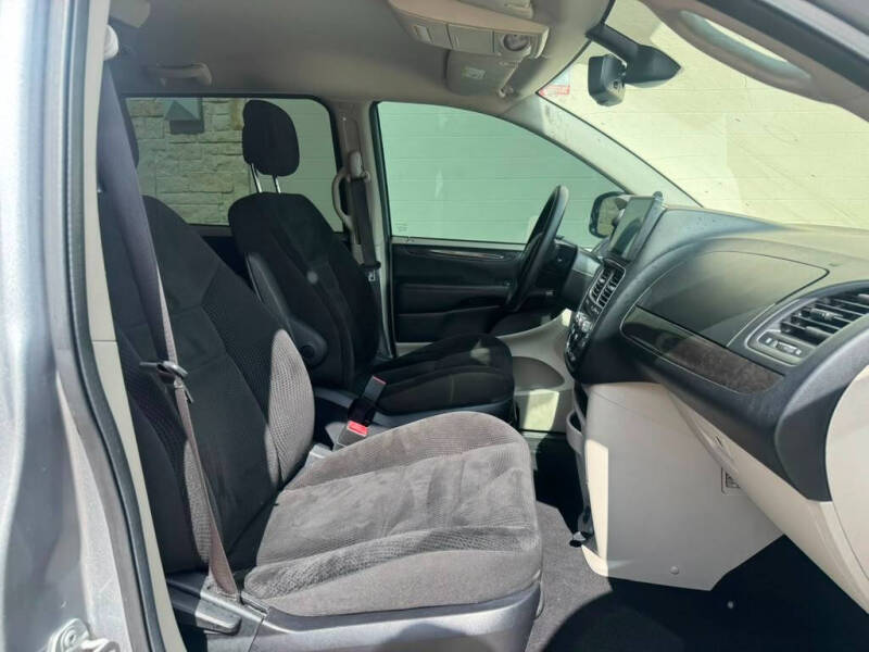 2019 Dodge Grand Caravan SE Plus