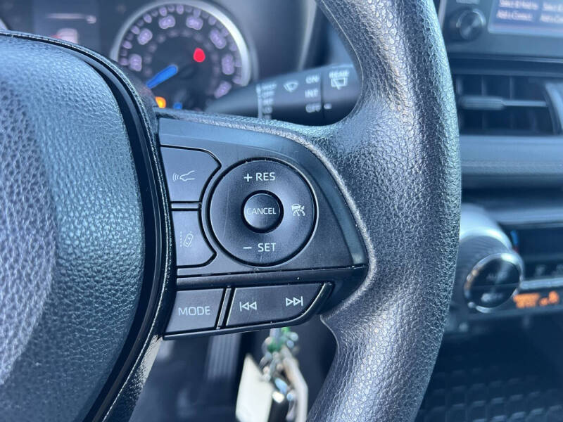 2019 Toyota RAV4 Hybrid LE