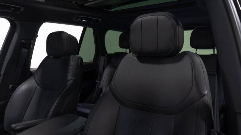 2023 Land Rover Range Rover P400 SE