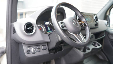 2024 Mercedes-Benz Sprinter 2500
