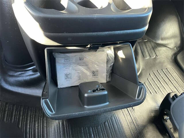 2024 Chevrolet Express 2500