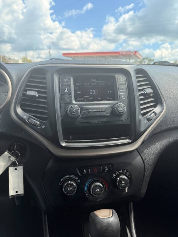 2018 Jeep Cherokee Latitude