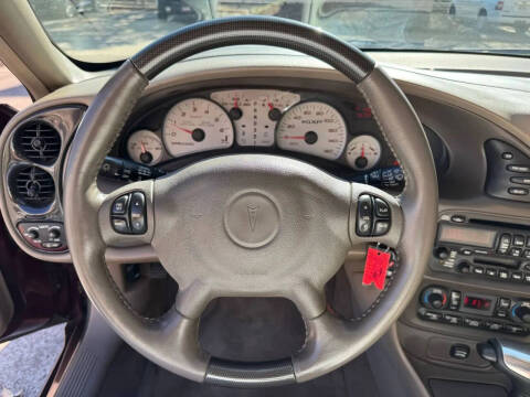 2005 Pontiac Bonneville GXP