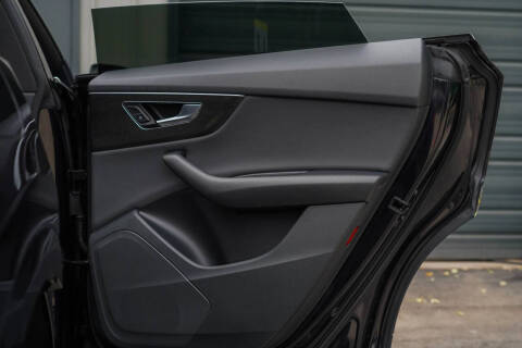 2019 Audi Q8 quattro Premium 55 TFSI