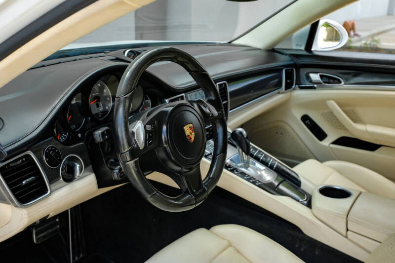 2013 Porsche Panamera