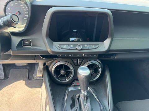 2021 Chevrolet Camaro LT1