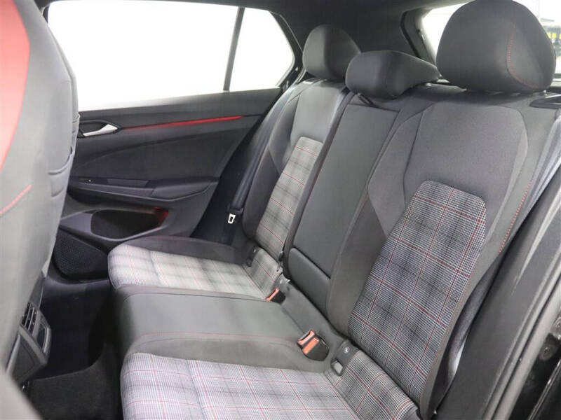 2024 Volkswagen Golf GTI S