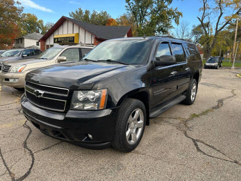 2013 Chevrolet Suburban for sale at Bronco Auto in Kalamazoo MI