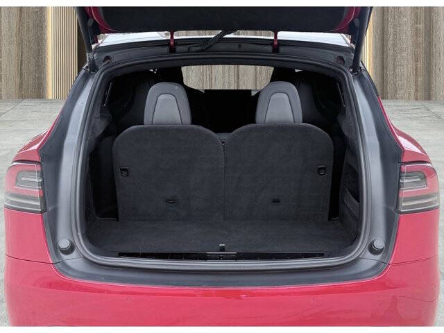 2022 Tesla Model X Plaid