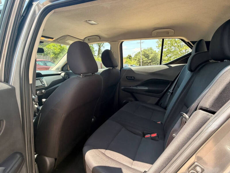 2023 Nissan Kicks S