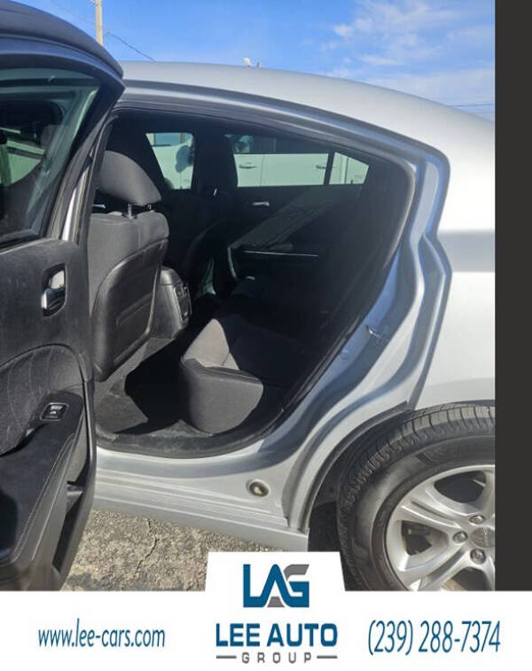 2019 Dodge Charger SXT